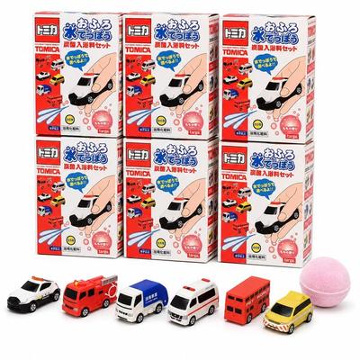 Tomica Bath Bomb Set with Water Gun (6 Types, Peach Scent) (x 1)