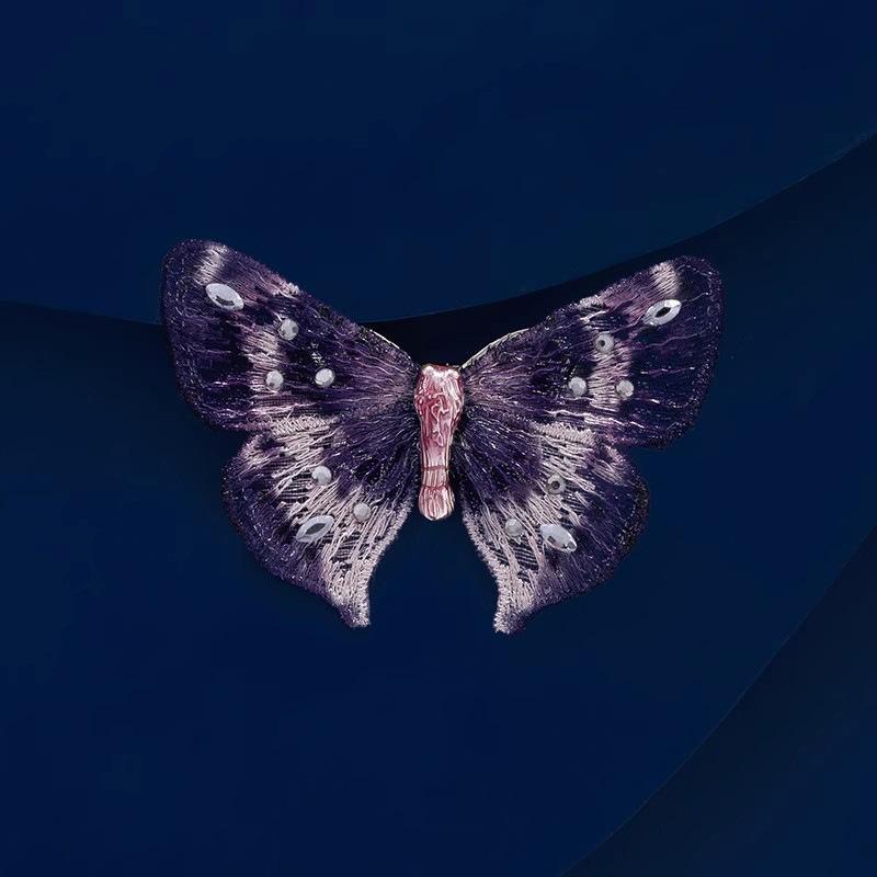 

Exquisite Retro Embroidered Butterfly Brooch, Women s Fashion Embroidered Butterfly Brooch, Niche Design Sense Brooch