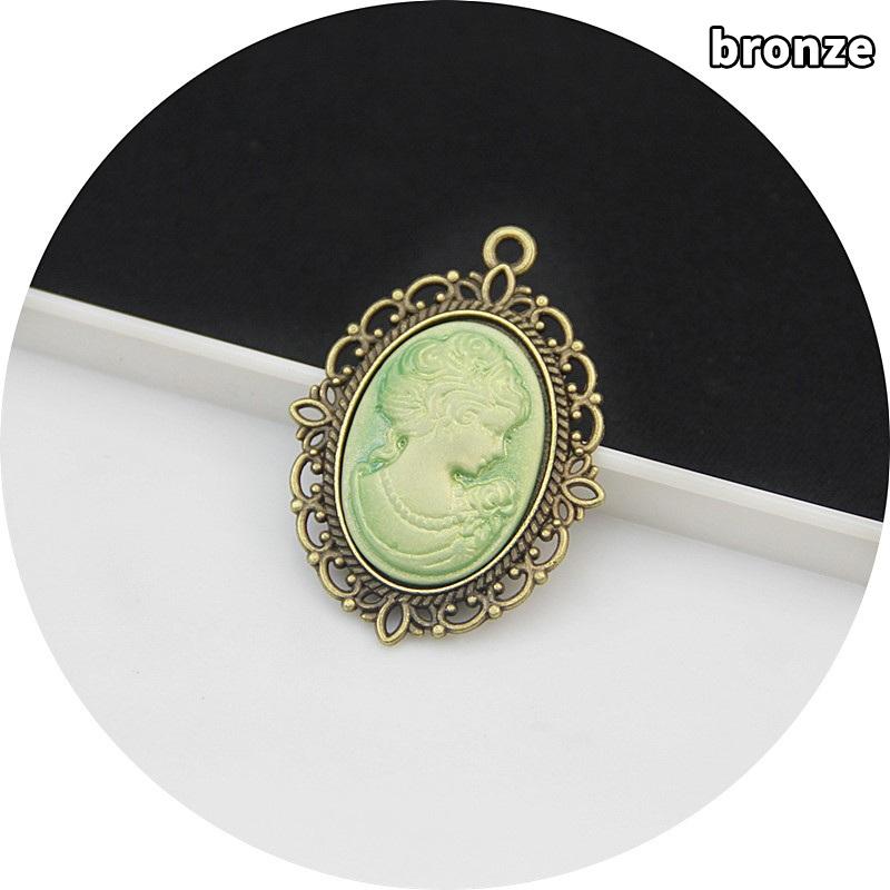 Antique Silver Oval Zinc Alloy Pendant With An Inlaid 18*25Mm Beauty Head Design, Hair Accessory Necklace, Diy Jewelry Accessory