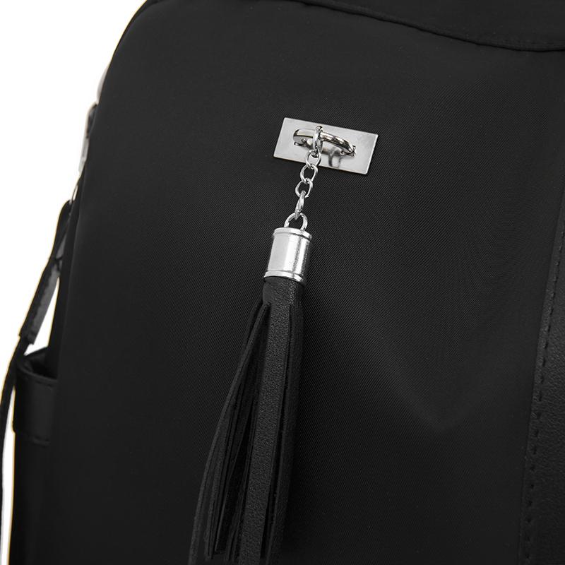 Ny Stor Kapacitet Enkel Stil Casual Mochila Resa Kvinnor Design Tofs Ryggsäck Vattentätt Tyg Stor Dam Axelväska