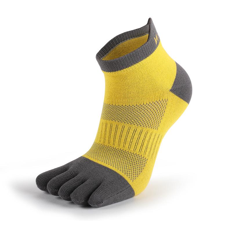 

Unisex Breathable Five-Finger Sports Toe Socks - No Smell, Short, Grip Soles 39-42