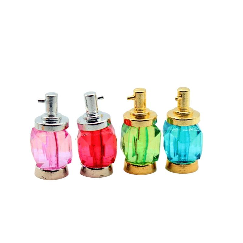 4PCS Doll House Bedroom Bath Decor Toy 1:12 Dollhouse Miniature Alloy Perfume Model Doll Fashion Makeup Accessories