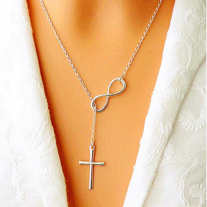 Golden Moon Star Heart Pendant Necklaces Crescent Pendant Chokers Necklaces For Women Round Circle Jewelry