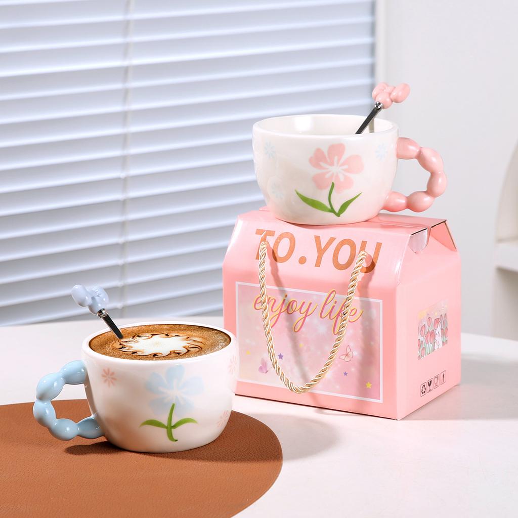 Kreative Frühstückstasse Handbemalte Blumen Keramiktasse mit Löffelset Müslischale Becher Ins-Stil