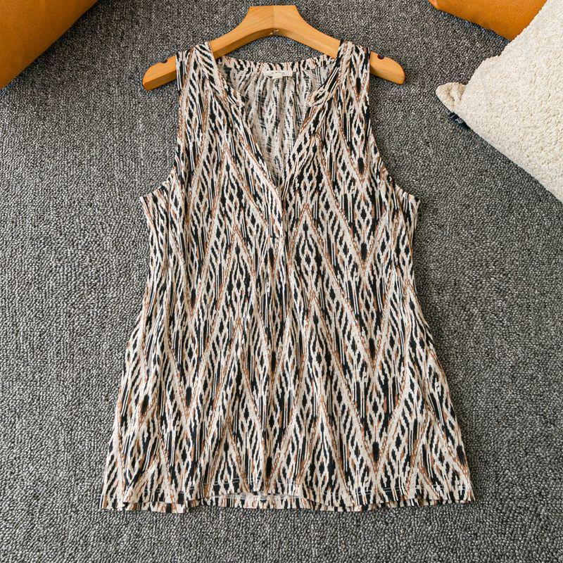 

Весна и Лето Экспорт K-стиль Новое поступление Простой Антивозрастной Легче всего сочетать Повседневные Топы-жилеты без рукавов с V-образным вырезом Black and White Coffee Mixed Color Stripes S