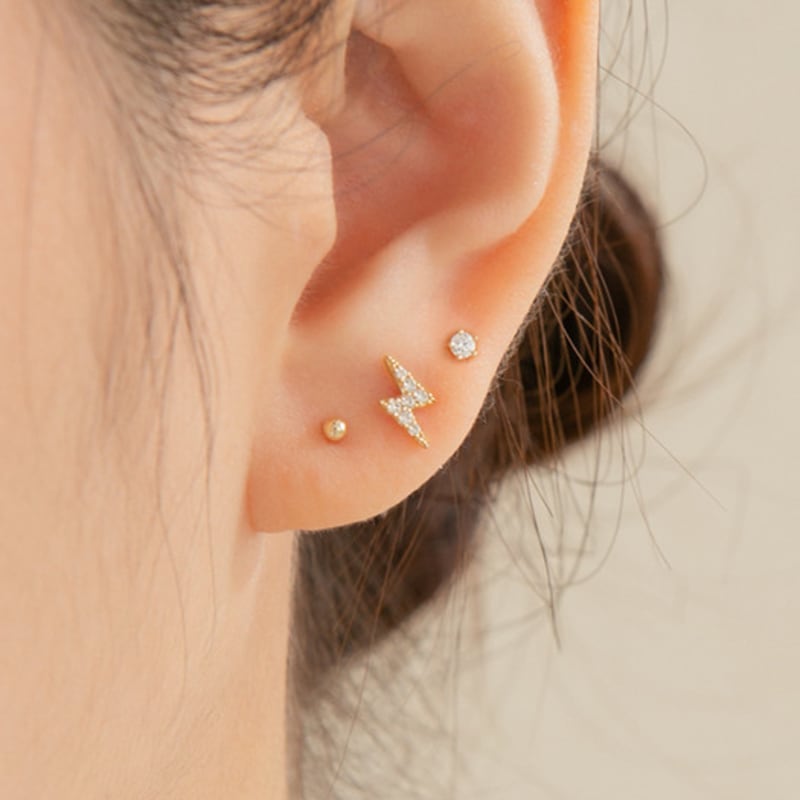 LUNNE 14k Lightning Cubic Piercing (14k Gold) (Bar Thickness 1mm) #PIB10