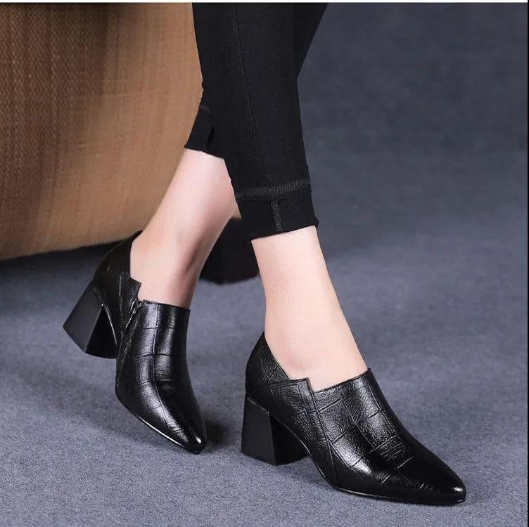 Zapatos De Mujer women black plaid pointed toe pu leather slip on square heel shoes lady classic sweet shoes a6956