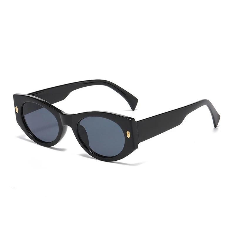  New Fashion Cat Eye Women Luxury Sunglasses Retro Rivets Men Gradient Shades UV400 Sun Glasses