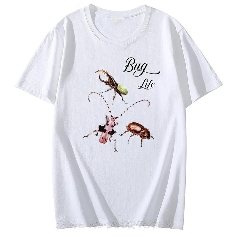 Cottagecore Entomology Tee Vintage Bug TShirt Insect Praying Unisextis Top Gift for Insect Lover Scientific Aesthetic Beetle Shirt