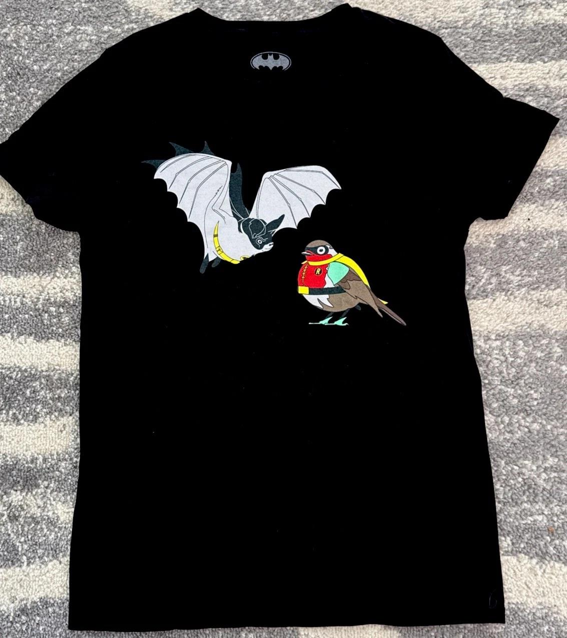 2018 Batman Robin Literal Tee Funny T-Shirt Size Small Officially Licensed DC M