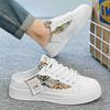 Scarpe da tavola estive 2025 senza schiena Mules piatte Scarpe da mezza stagione da uomo Per uomo Mocassini in pelle Uomo Semi-Drag Scarpe casual Ciabatte da uomo Piatti
