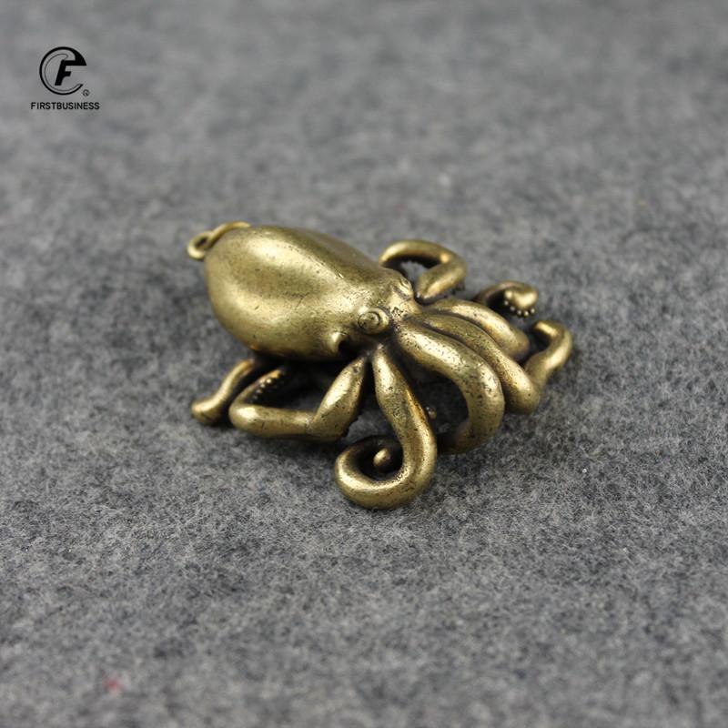 Copper Octopus Carving Keychains Sculpture Solid Copper Decoration Animal Octopus Statue Pendant Decor Home Cool Home Stuff
