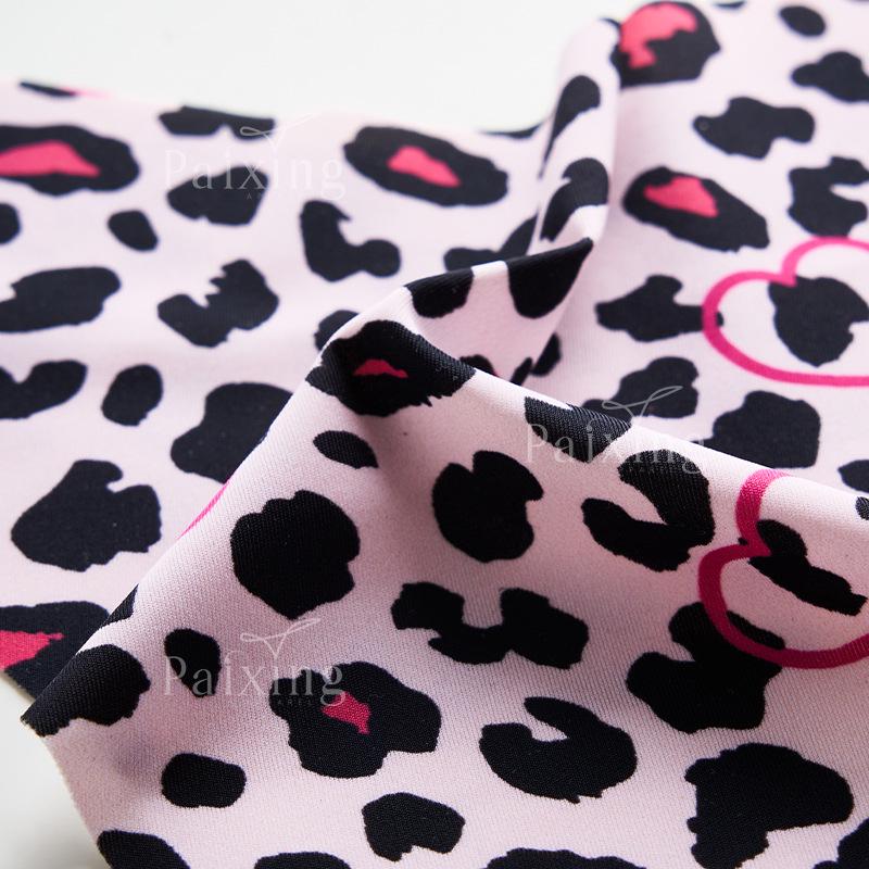 Leopard Heart Print Low-Rise No-Stripes Cotton Thong