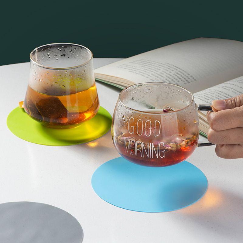 Multifunksjonell silikonunderlagspute, arbeidsbesparende boksåpner, vannkopp, varmeisolering, sklisikre håndputer, kjøkkenredskap, N