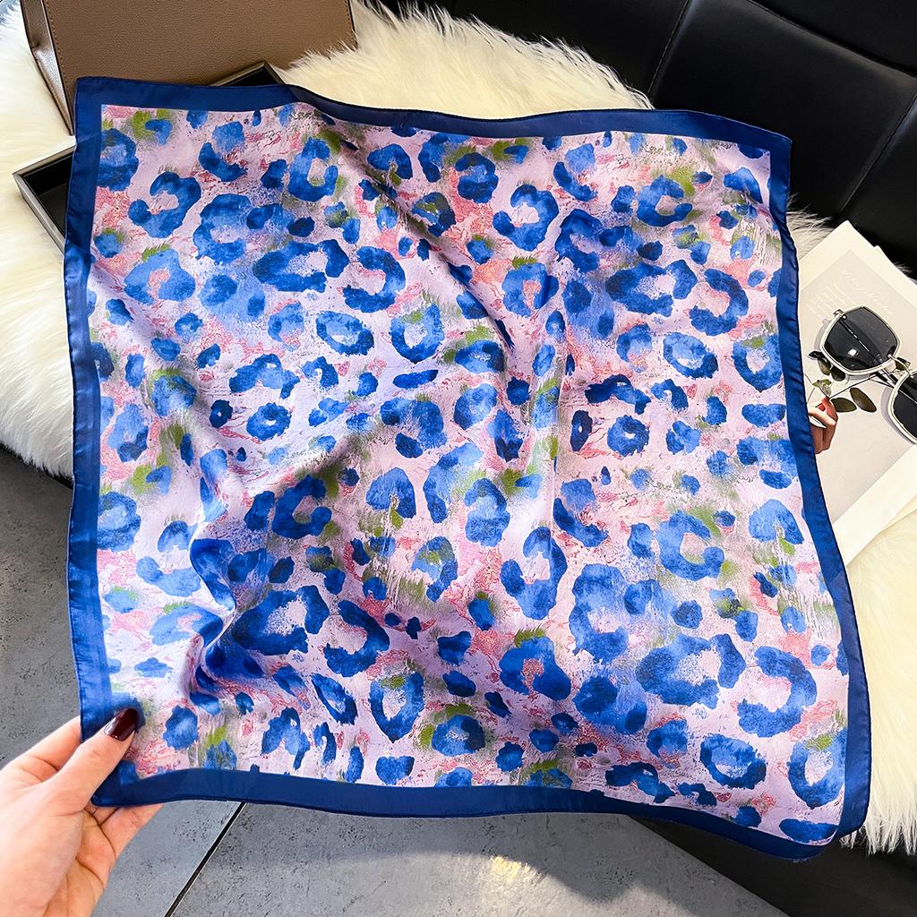 Scarf Women Silk Scarves Square Bandana Hijab Wrap Flower Designer Neckerchief Shawl Kerchief Hair Band Foulard Luxury