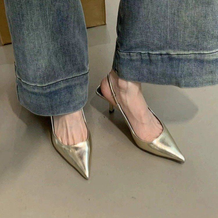 

Серебристые босоножки на высоком каблуке с острым носком Женские универсальные нескользящие босоножки на высоком каблуке с заостренным носком Женские босоножки 37 золотой