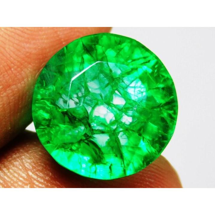 Natural Green Emerald Loose Gemstone 6 Ct Round Shape for Jewelry Making and Gem Collections