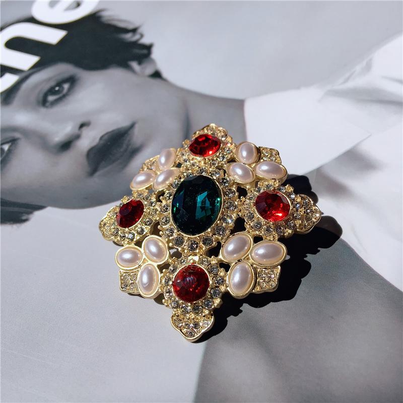 Creative Retro Baroque Style Gemstone Brooch Luxury Palace Party For Women Clothing Accessories Brooches Holiday Gifts