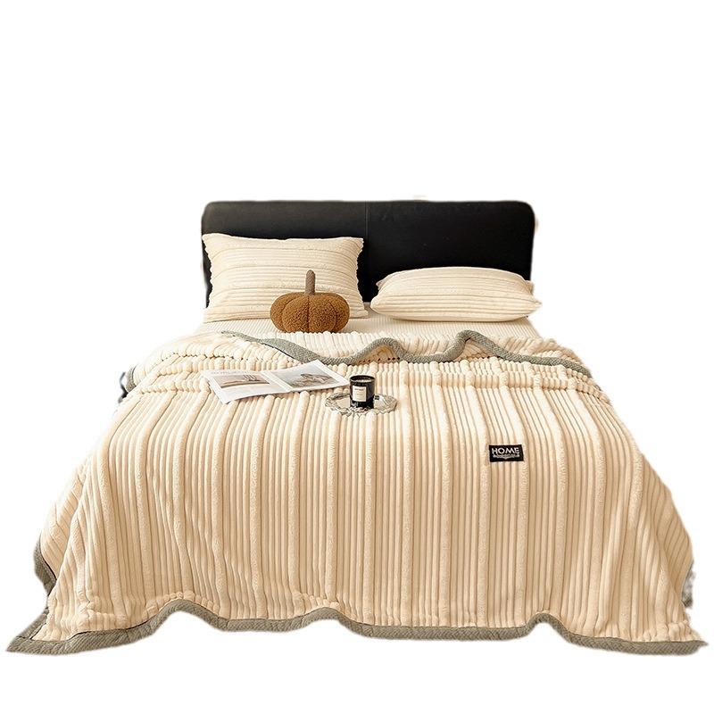 Klasse A Kaninchen Plüsch Korallenfleece Decke – Dick, Doppelseitig, Ideal für Winter, Büro, Sofa oder Auto.