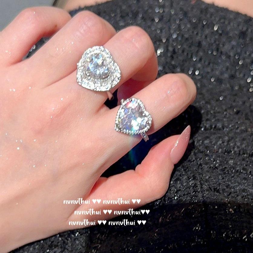 Papalacha Love Gemstone Pearl Necklace, Watery, 18K Gold-Plated Large Carat Love Zircon Ring.