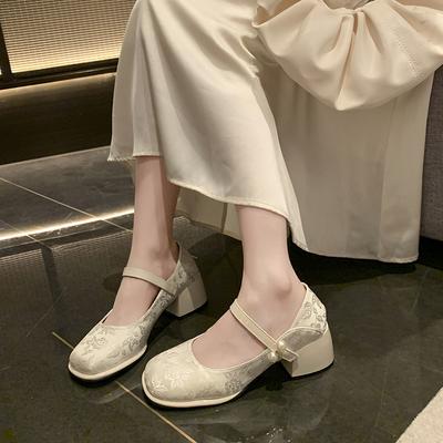 Fashion Female New Explosive Single Shoes Female Spring All Matching Mid-heel Square Gentle Shoes Female