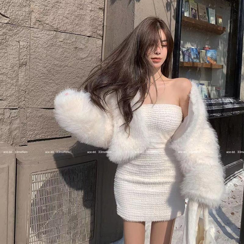 

Меховая куртка с воротником-стойкой, женская, с чувством модного дизайна, осенняя, маленькая, черно-белая, короткая, с верхом из меха в технике пэчворк S белый