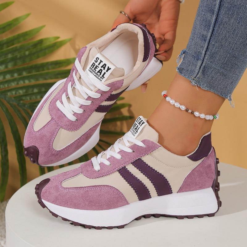 Women's Retro Platform Sneakers Two-Tone Lace-Up Casual Shoes with Gum Sole Striped Detail
