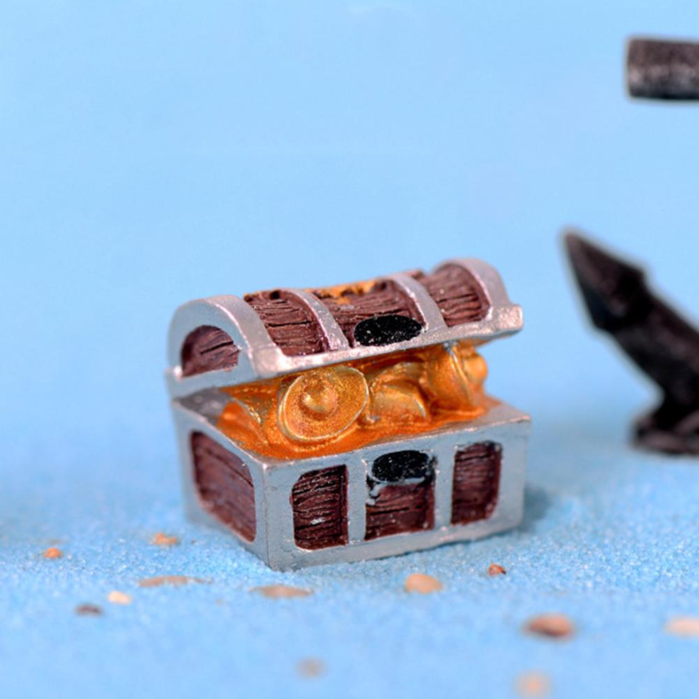 Resin Gold Coin Treasure Chest Aquarium Mini Cartoon Mediterranean Seabed Ornament Non-safe Decoration For Home Office Perfect Gift