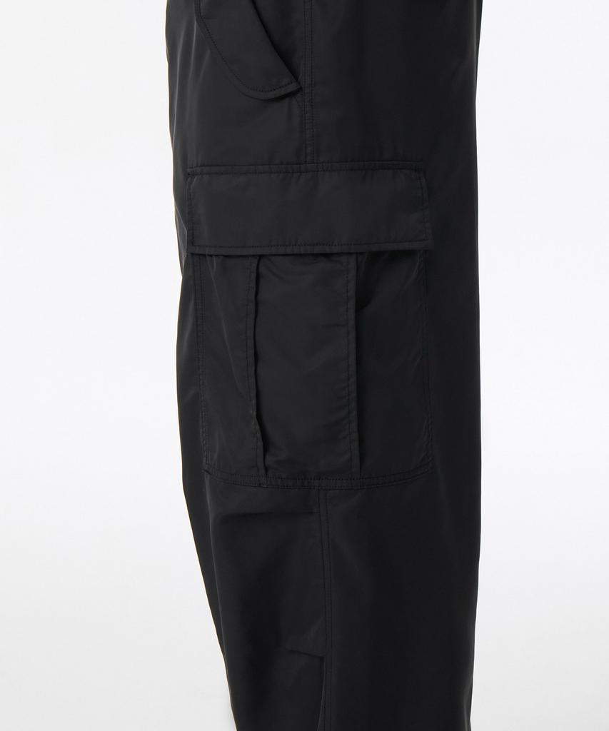 Musinsa Standard Fluid Parachute Cargo Pants [Black]
