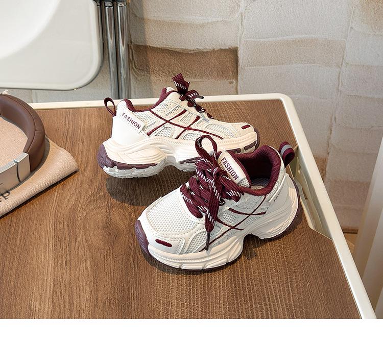 Scarpe alla moda per bambini in stile coreano - Primavera 2026: Scarpe da ginnastica leggere e comode per la corsa per ragazzi e ragazze.