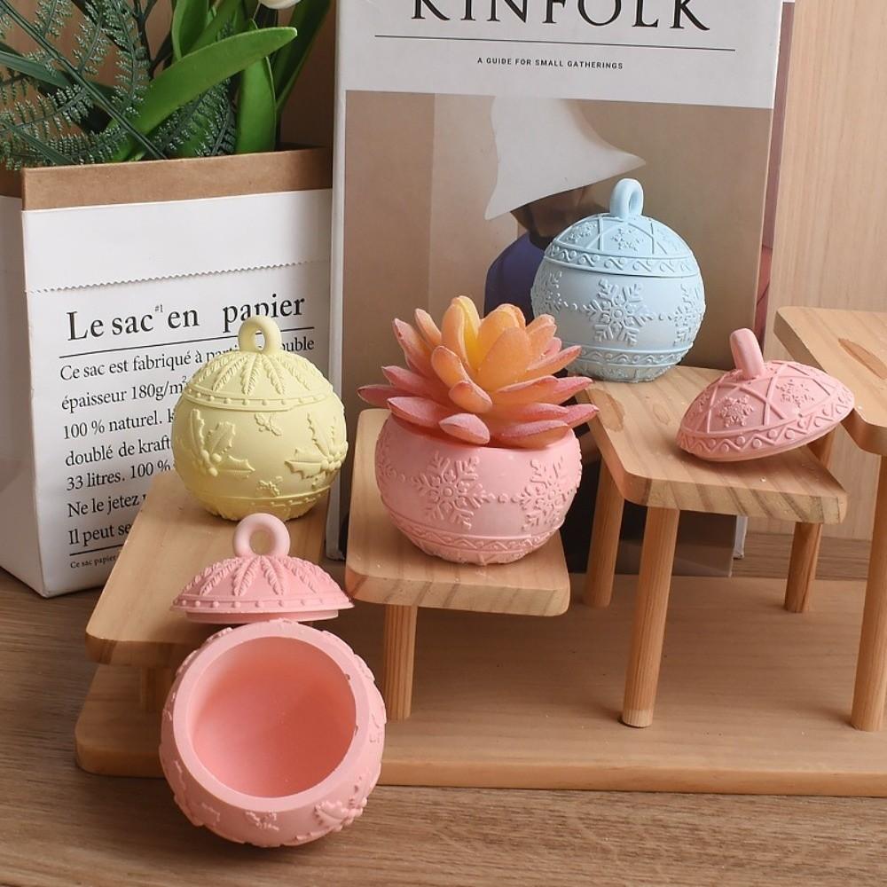 New Silicone Candle Jar Mold with Lids Craft Making Plaster Resin Molds 3D Relief Berry Design Storage Box Mold Christmas Decor