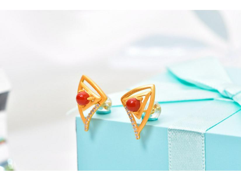 Stylish Geometric Triangle Earrings in Gold-Plated 925 Sterling Silver with Southern Red Agate