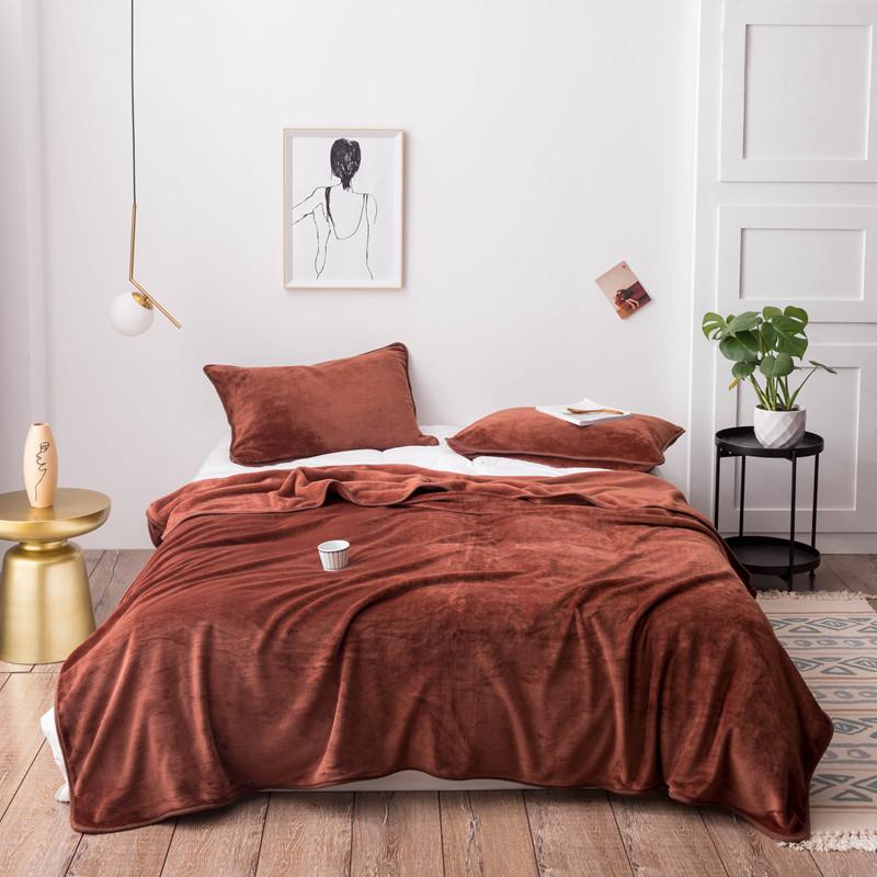 1pc Black Blanket Flannel Plaid Bed Blankets Plain Color Bedsheet Sofa Towel Nap Shawl Soft Blanket Plaids manta (No Pillowcase)