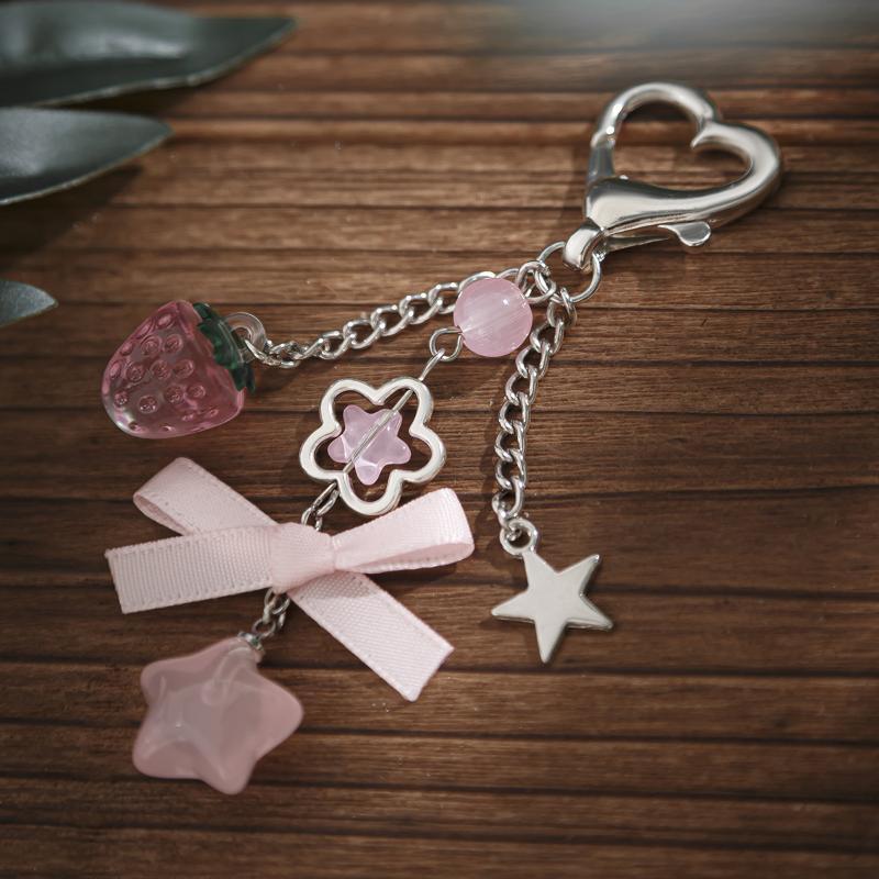 Y2K Fashion Acrylic Keychain Flower Star Love Bow Strawberry Pendant For Student Women Bag Backpack Accessories