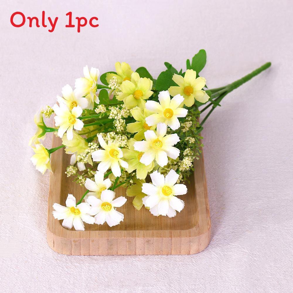 Realistic Daisy Fake Flower Arrangement For Bridal Bouquet Home Decoration Shoot Photo