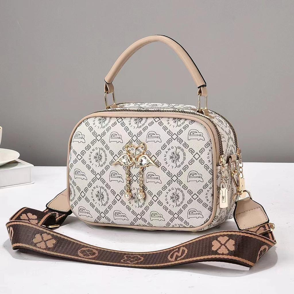 Die Neue Tasche Damen Einfacher Druck Freizeit Senior-Sinn Alle Schultertasche Damen Kleine Quadratische Tasche Hand Umhängetasche