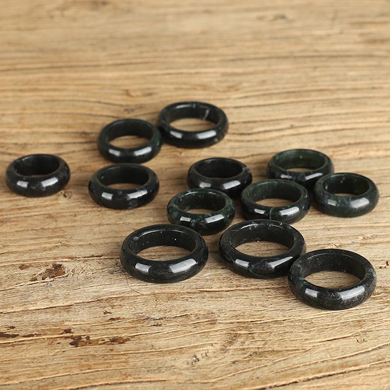 Tibetan Snake Pattern Jade Ring – Dark Green Ethnic Carved Band Inner Diameter 16mm