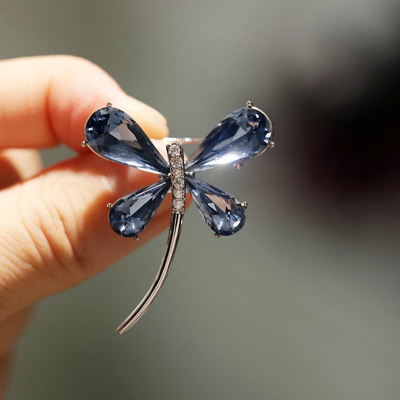 High-End Blue Crystal Dragonfly Brooch with Copper Zircon – Elegant Holiday Gift Jewelry