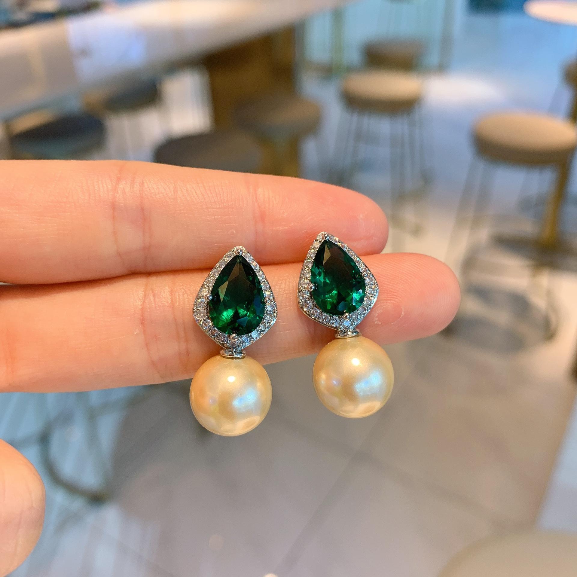 

Взрывное серебряное ожерелье S925 с изумрудами, серьги из светло-желтого ракушечного жемчуга, комплект из двух предметов, серьги-гвоздики с имитацией пресноводного жемчуга