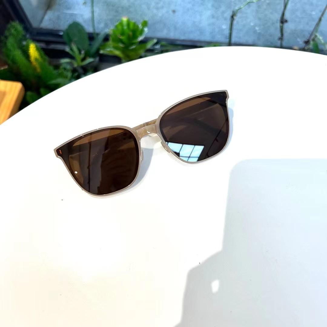 Collapsible Foldable Sunglasses Women TR90 Material Superior Quality Square-shaped Shape Sun Glasses Woman Folding UV Shielding Men Sunglass