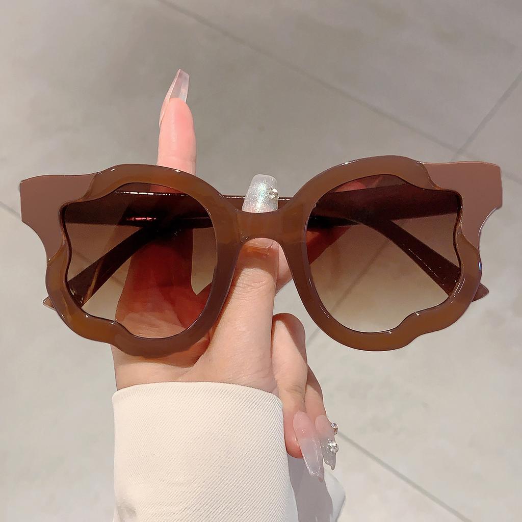 Candy Color Popular Ladies Shades Fashion Flower Decor Pink Sunglasses Ins Brand Design Beach Travel Sun Glasses