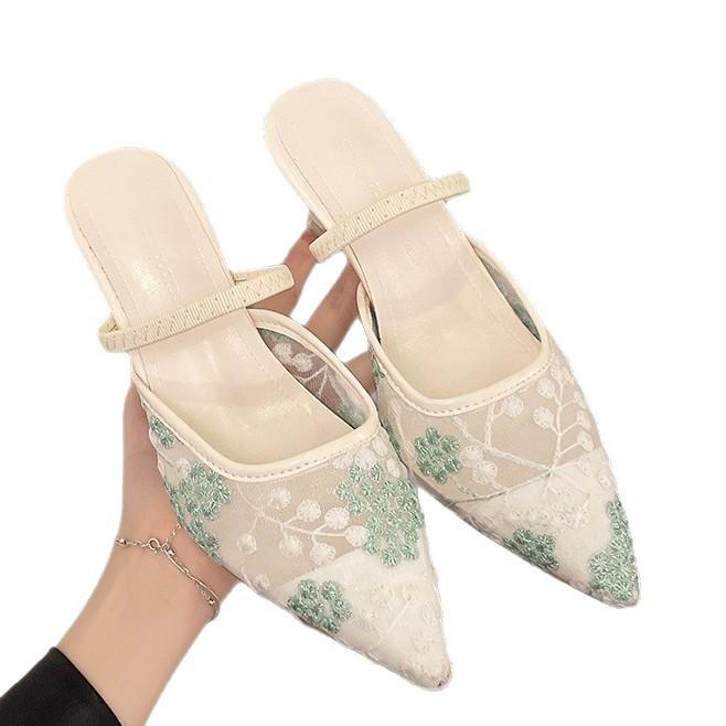 2025 Pointed Sandals Women Wear New Evening and Evening Xiaoxiangfeng Spring Bag Head, Shallow Mouth Slippers, One Pedal Stiletto