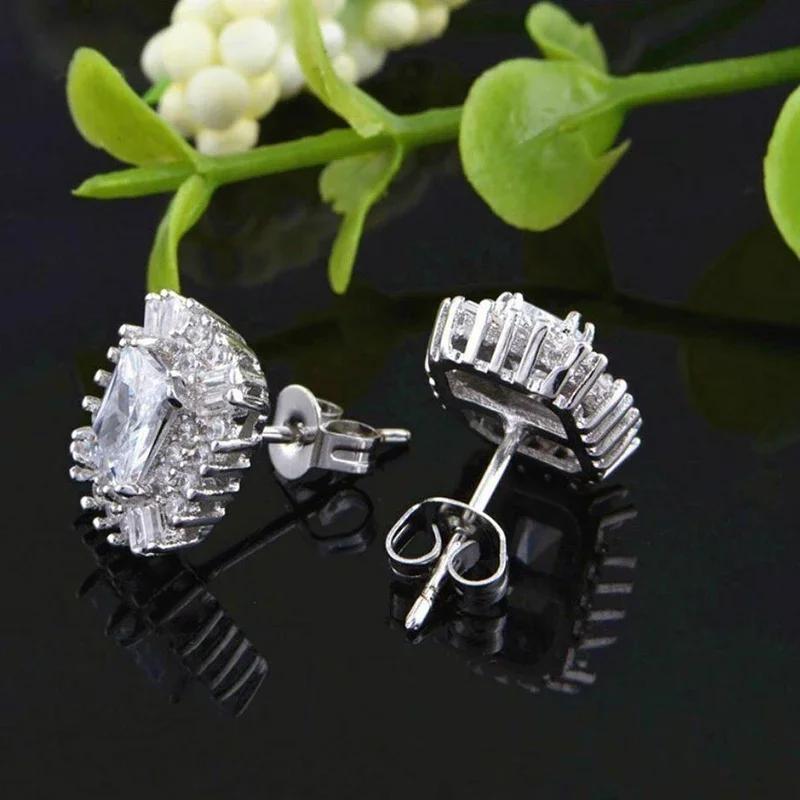 Neues neuartiges Design Geometrische Steckerohrringe Kristall Zirkonia Blendend für Damen Mode Vielseitig Zirkonia