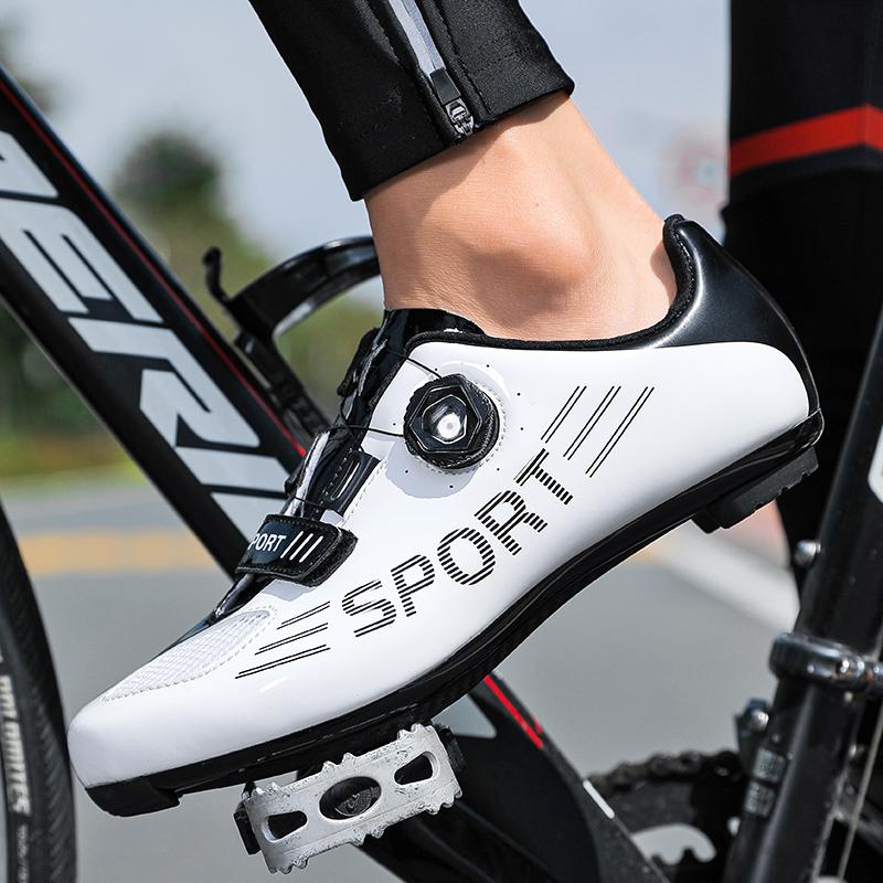 Zapatos de ciclismo Hombres Deportes al aire libre Autobloqueantes  Antideslizantes Zapatillas de bicicleta de montaña Racing Zapatillas de  bicicleta para mujeres comprar a buen precio — entrega gratuita, reseñas  reales con fotos —