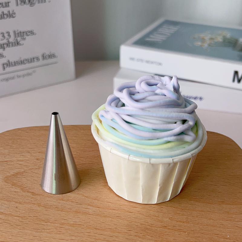 1A 12mm Heart-Shaped Writing Piping Tip for Cream Puffs and Cakes, 304 Stainless Steel