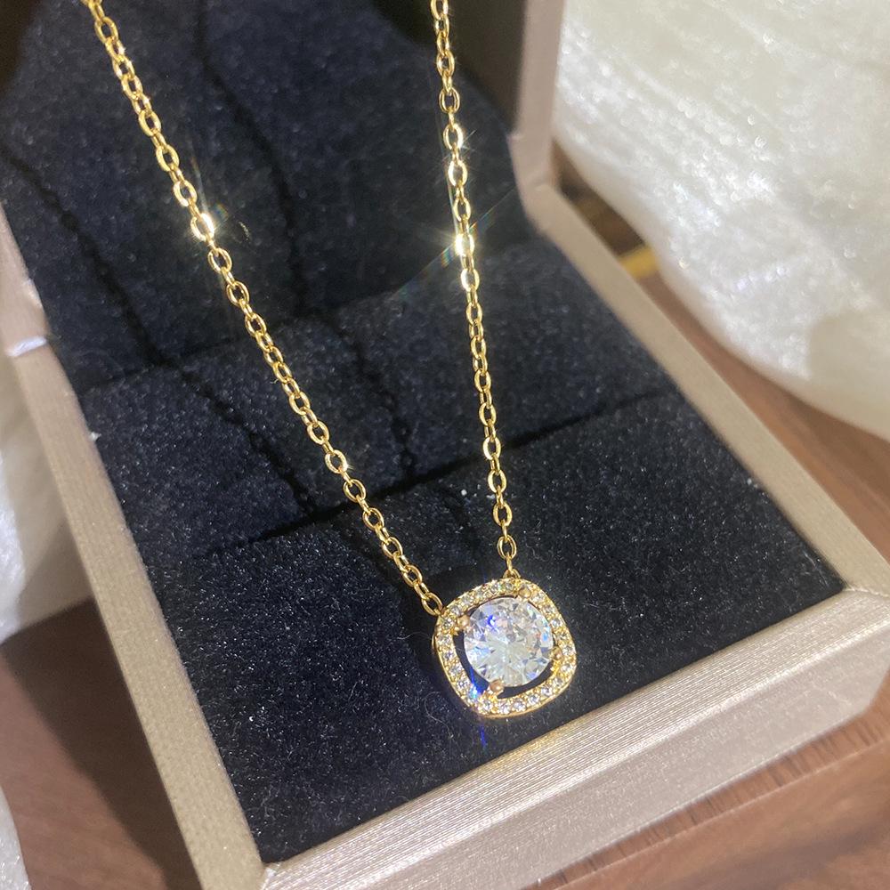 Elegant Japanese-Korean Simple Diamond Necklace for Women – Versatile Luxury Clavicle Chain with High-End Appeal
