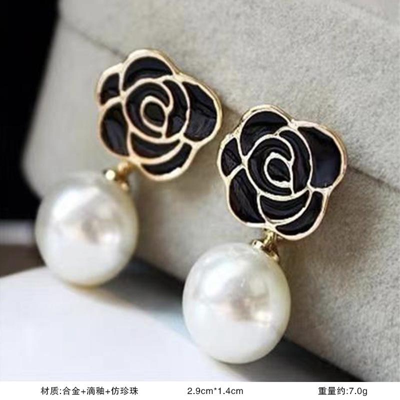 Elegant Delicate Zircon Tulip Flower Earrings