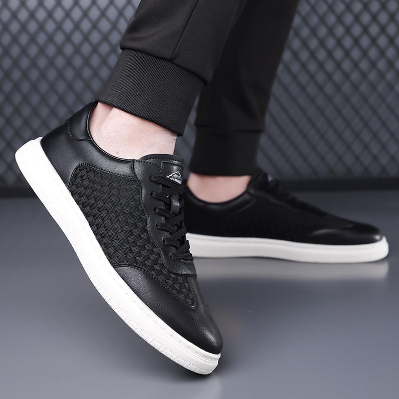 Fashion Anti Slip Neutral Sneakers Classic Fashion Skateboard Footwear for Men Thick Soled Casual Shoes Comfortable Male Vulcanize Shoes