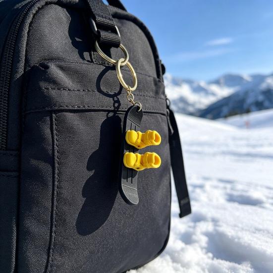 Portachiavi Ciondolo 3D Scarponi da Sci Snowboard Fascino Portachiavi Appassionati di Outdoor Ciondolo Sci Accessorio Fascino per Auto Borsa