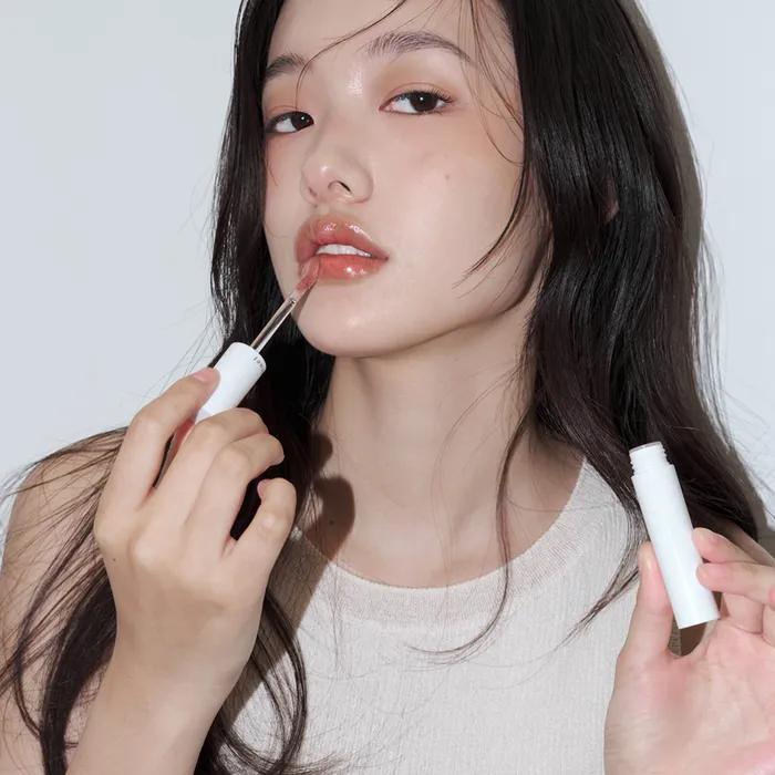 Lip Gloss 001 Peach Mocha